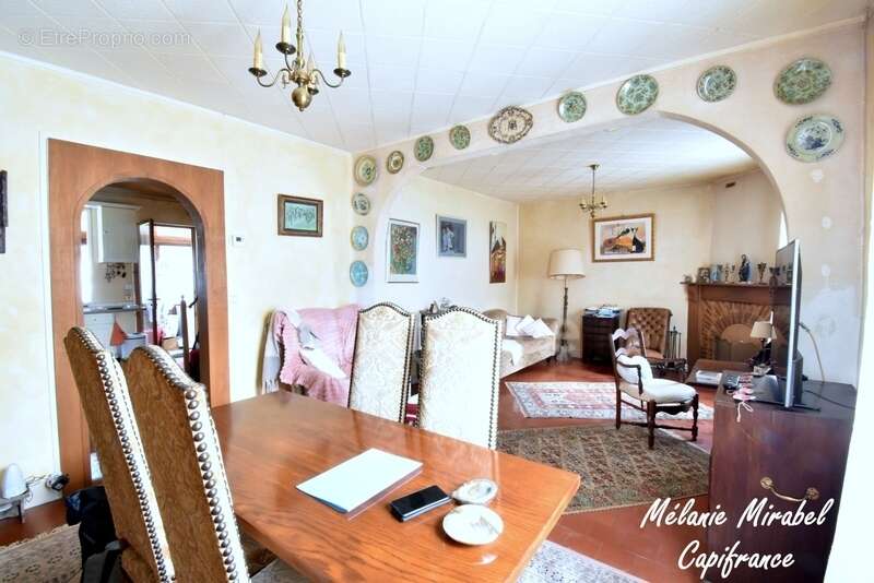 Maison à CONCHES-EN-OUCHE