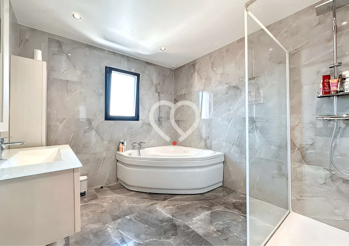 Maison à CASTELMAUROU