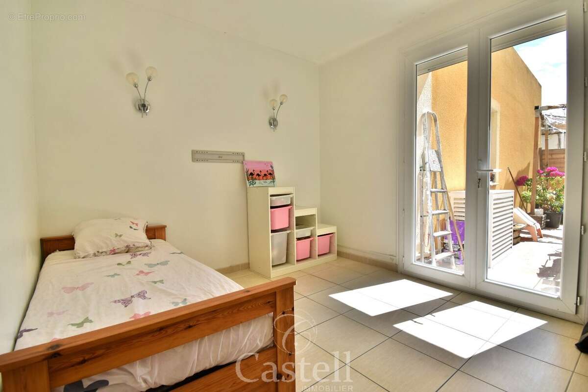 Appartement à FLORENSAC