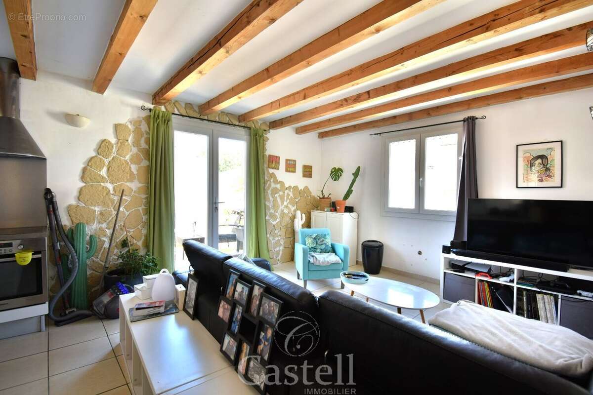 Appartement à FLORENSAC