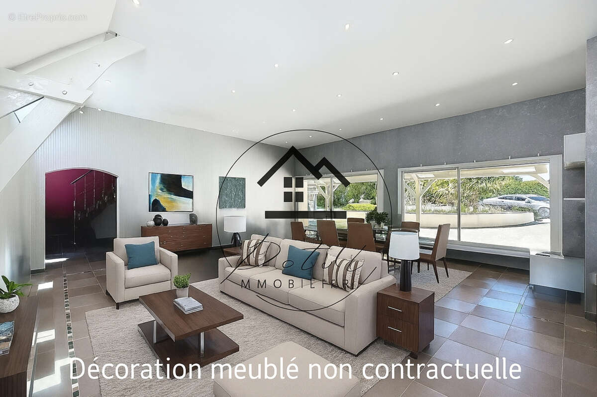 Maison à BREUIL-LE-SEC