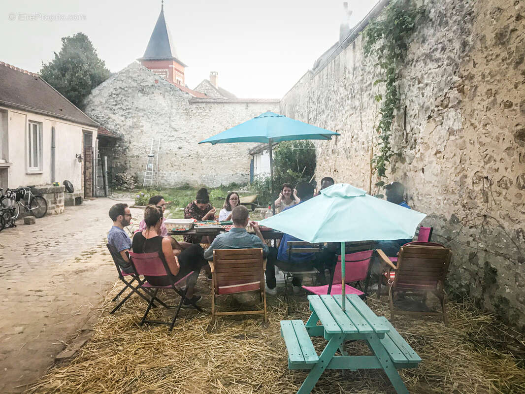 Maison à MILLY-LA-FORET