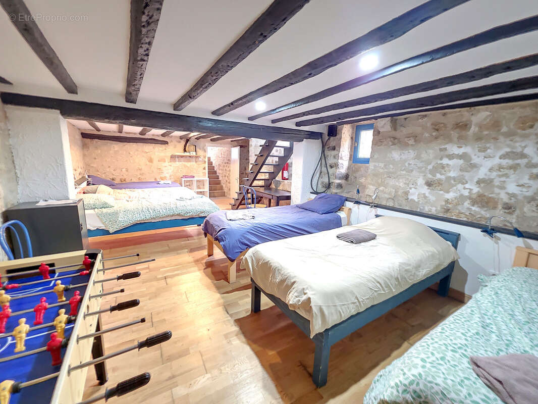 Maison à MILLY-LA-FORET