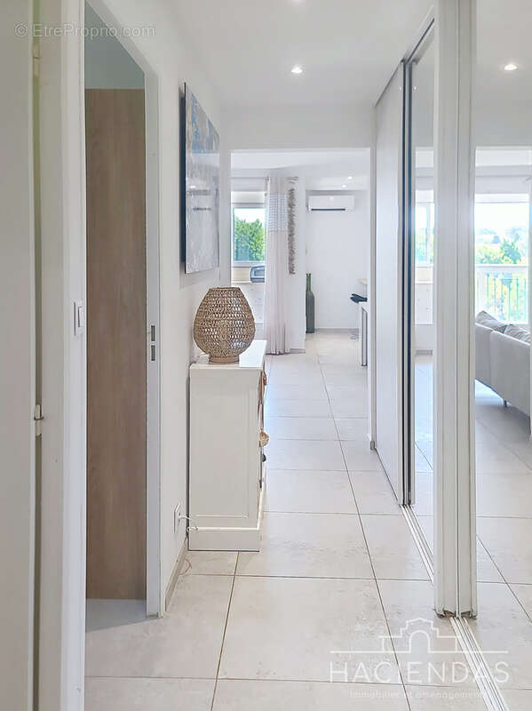 Appartement à EGUILLES