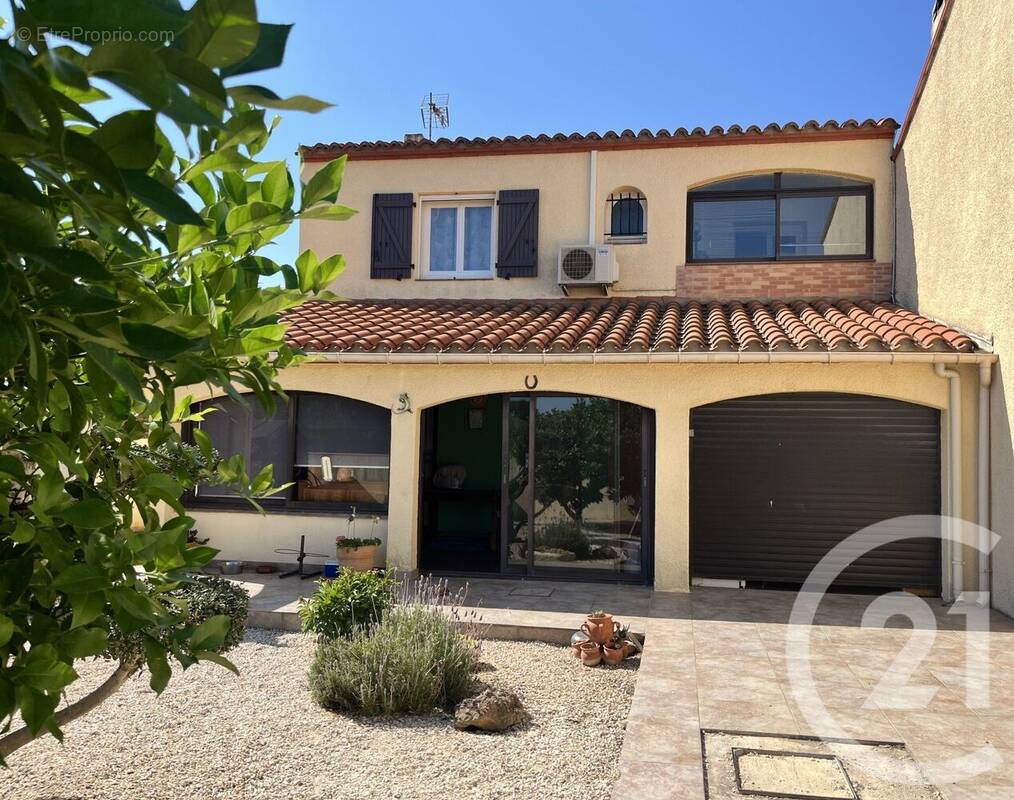 Maison à SAINT-HIPPOLYTE