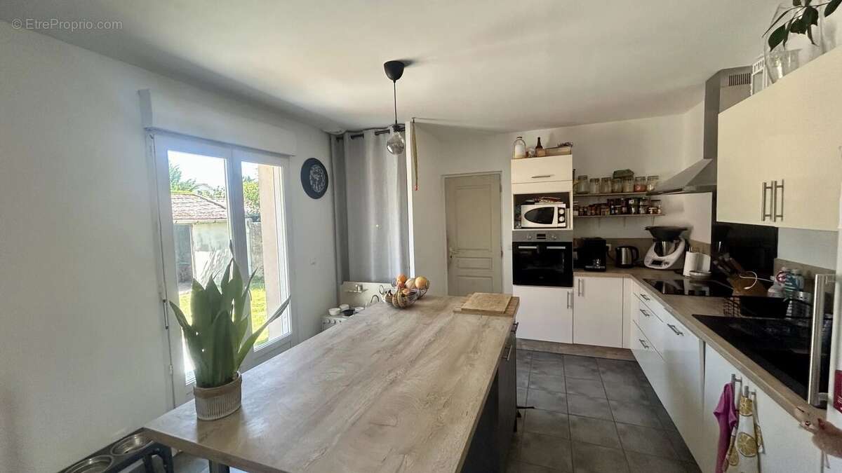 Maison à MANTES-LA-JOLIE