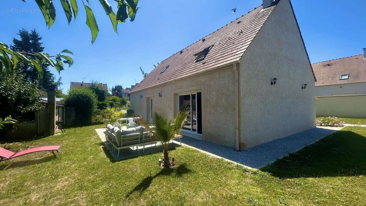 Maison à MANTES-LA-JOLIE