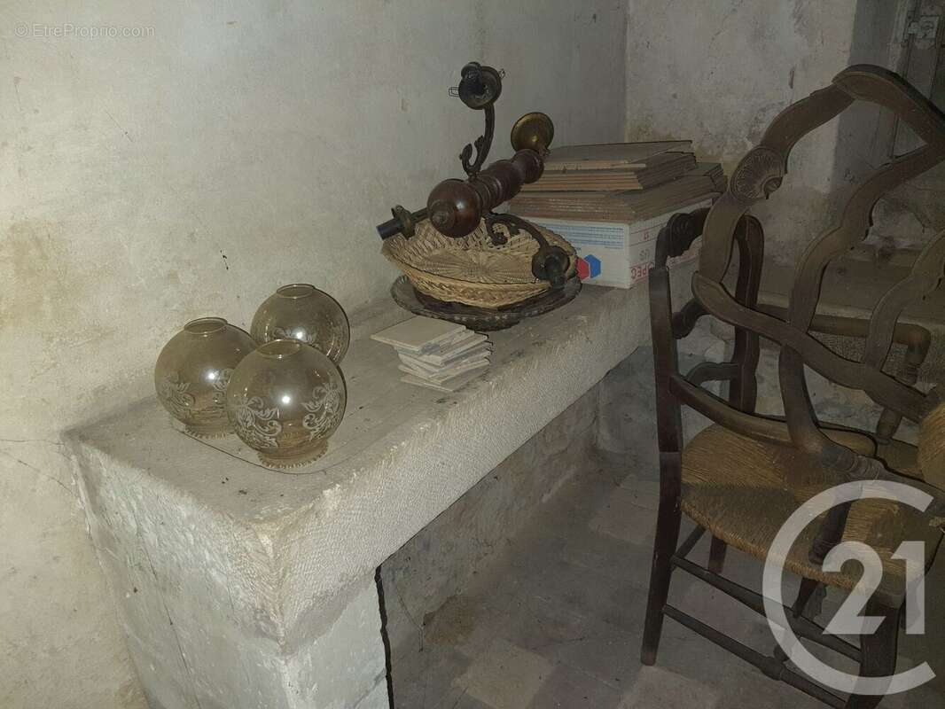 Maison à SOUGERES-EN-PUISAYE