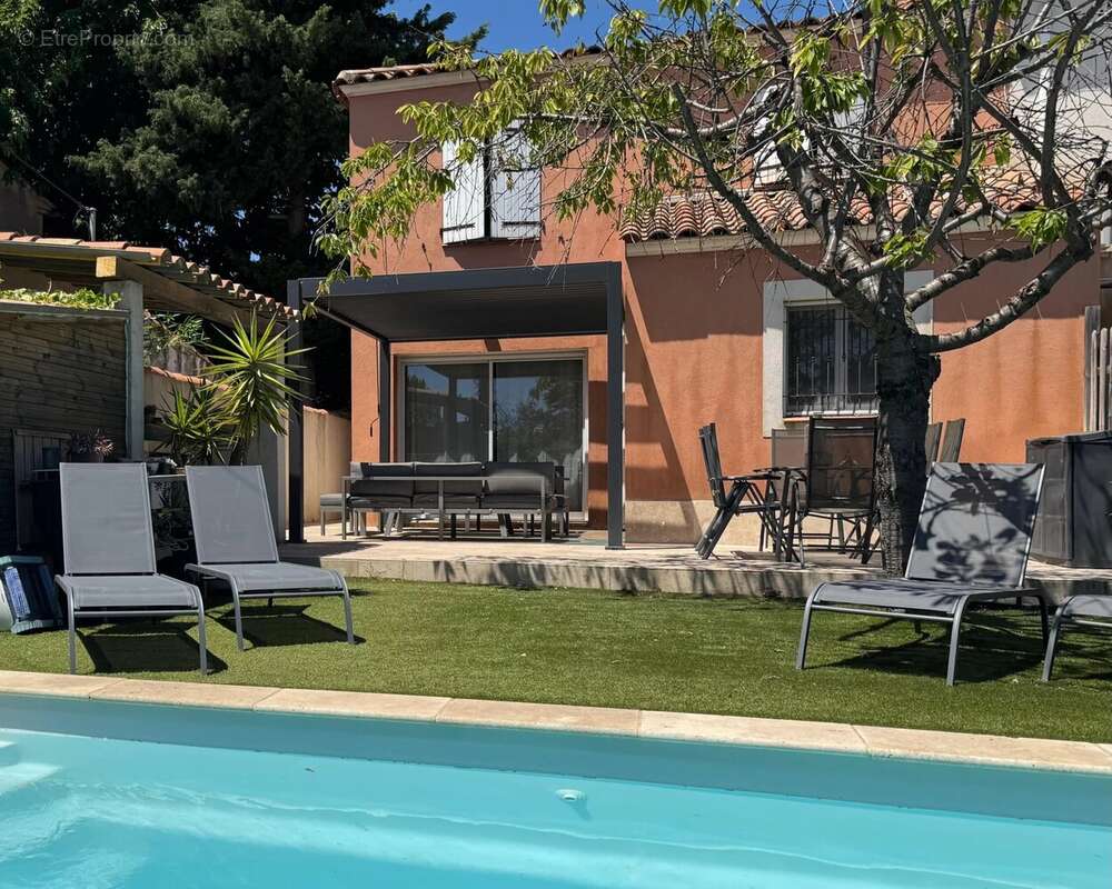 Maison à LA FARLEDE