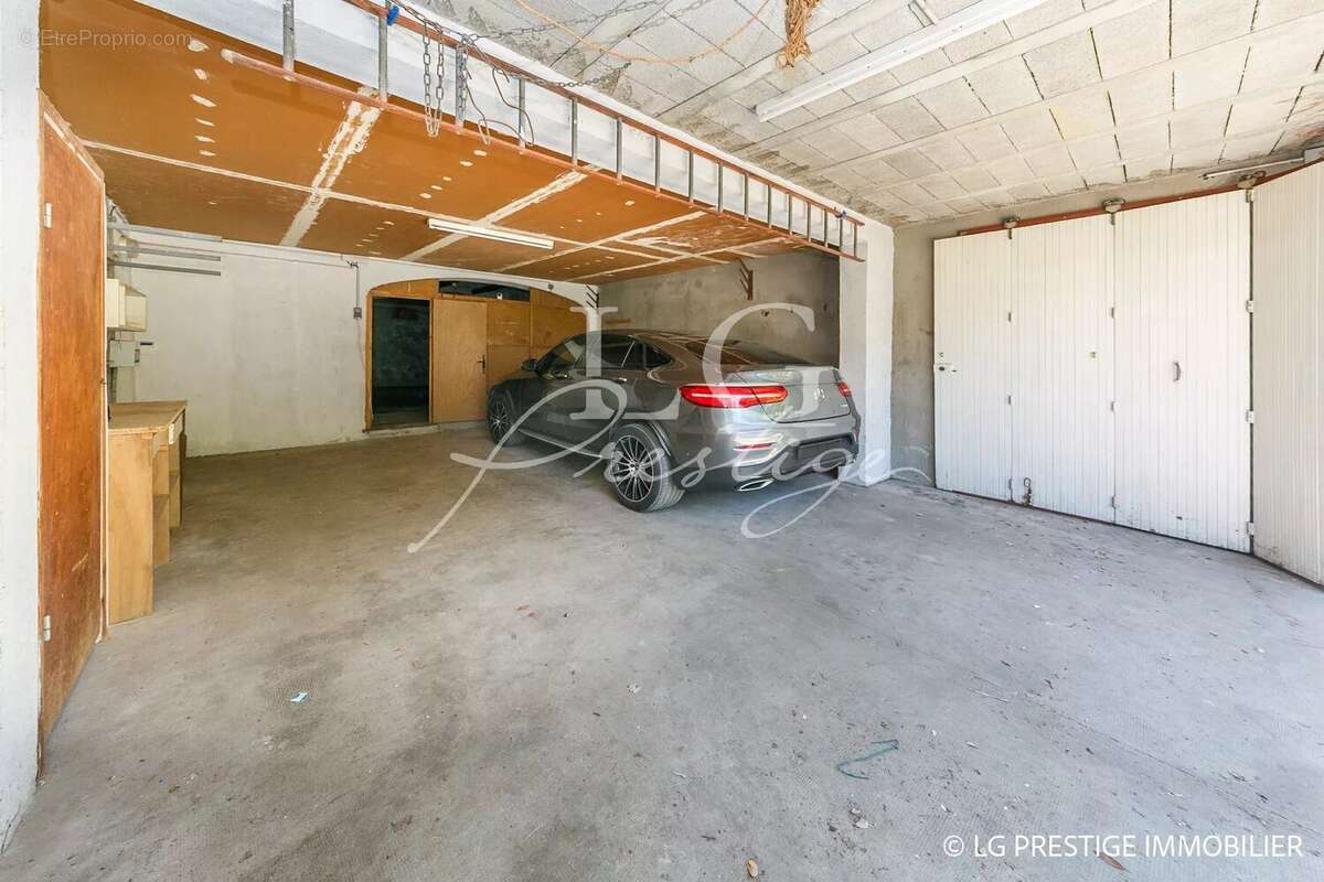 Maison à MANDELIEU-LA-NAPOULE