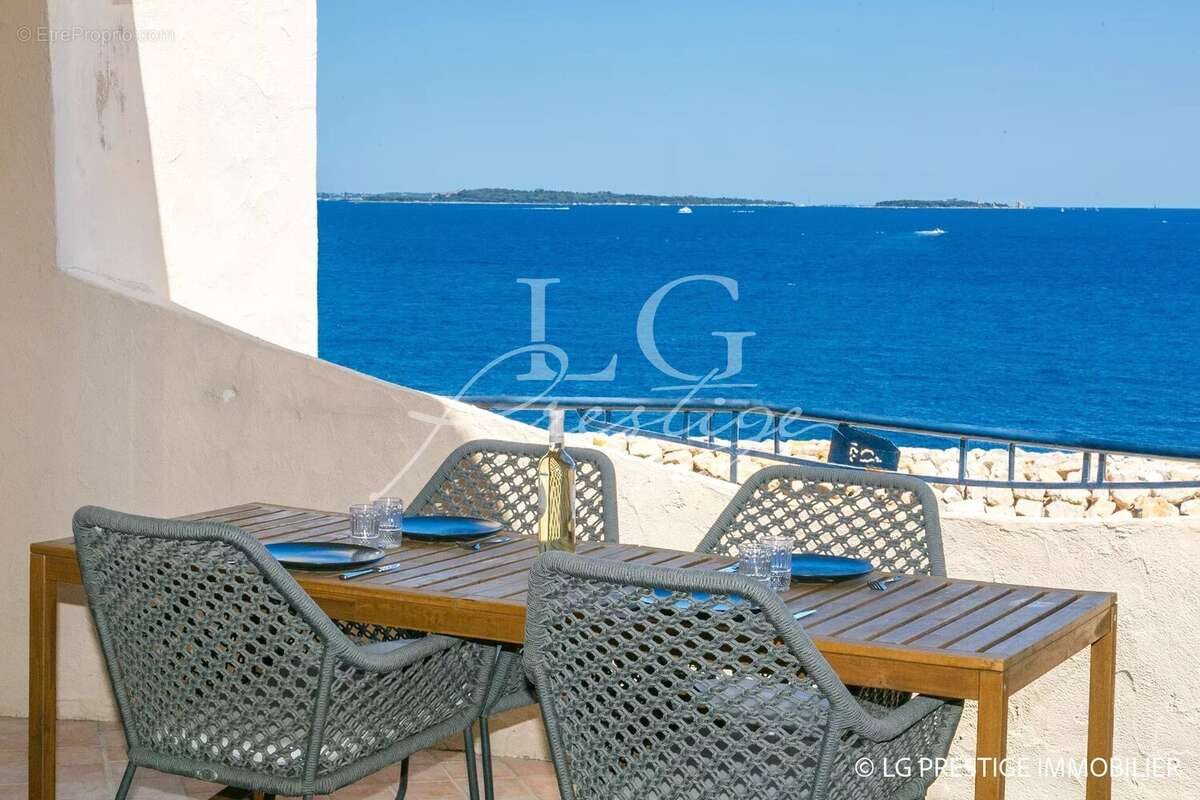 Appartement à THEOULE-SUR-MER