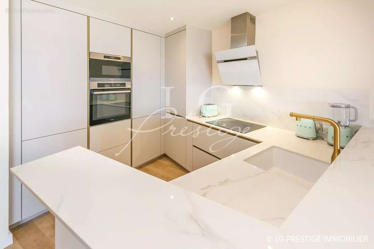 Appartement à THEOULE-SUR-MER