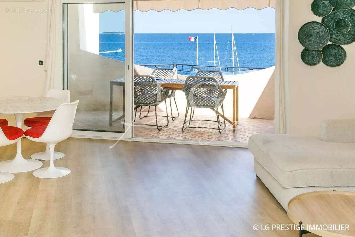 Appartement à THEOULE-SUR-MER