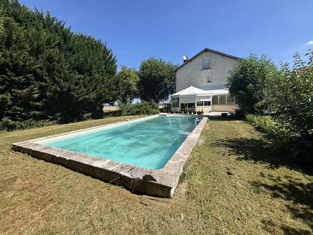 Maison à BISSEY-LA-COTE