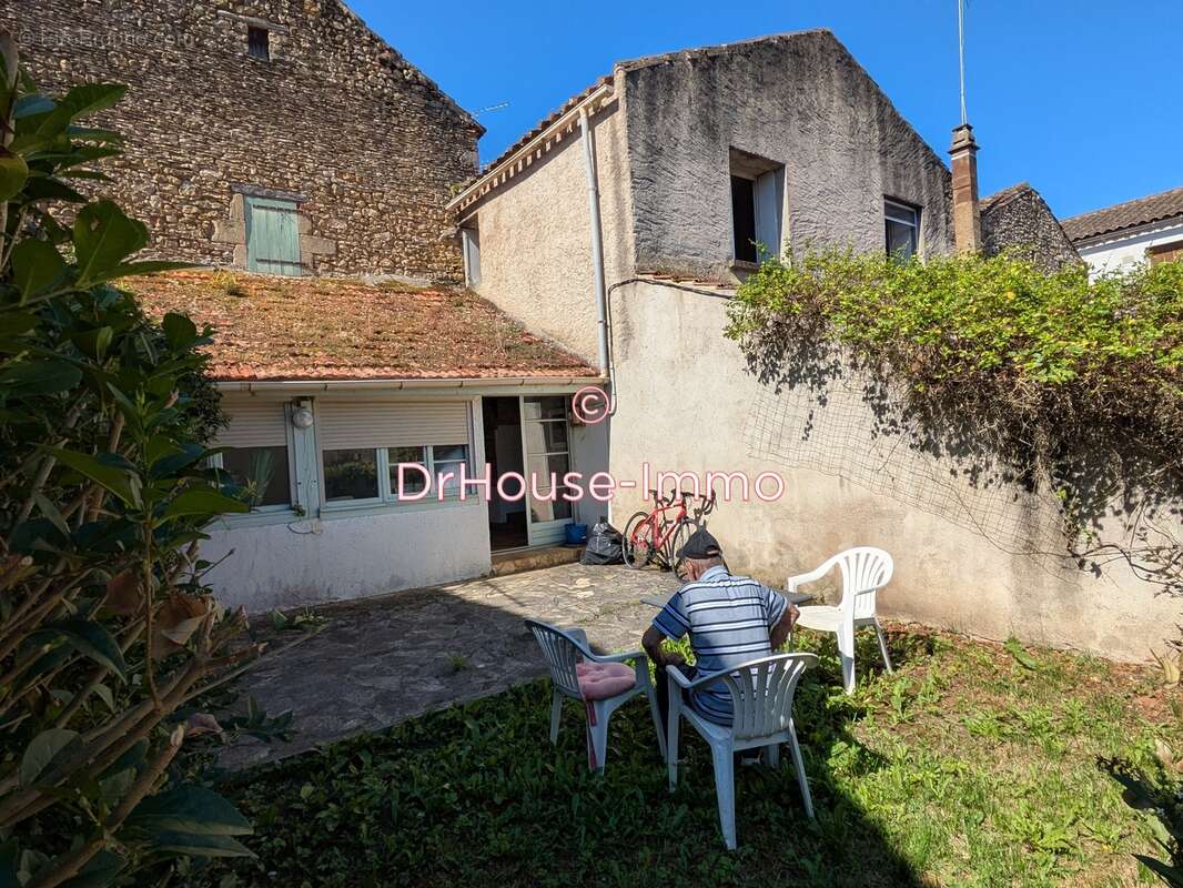 Maison à VILLEFRANCHE-DU-PERIGORD