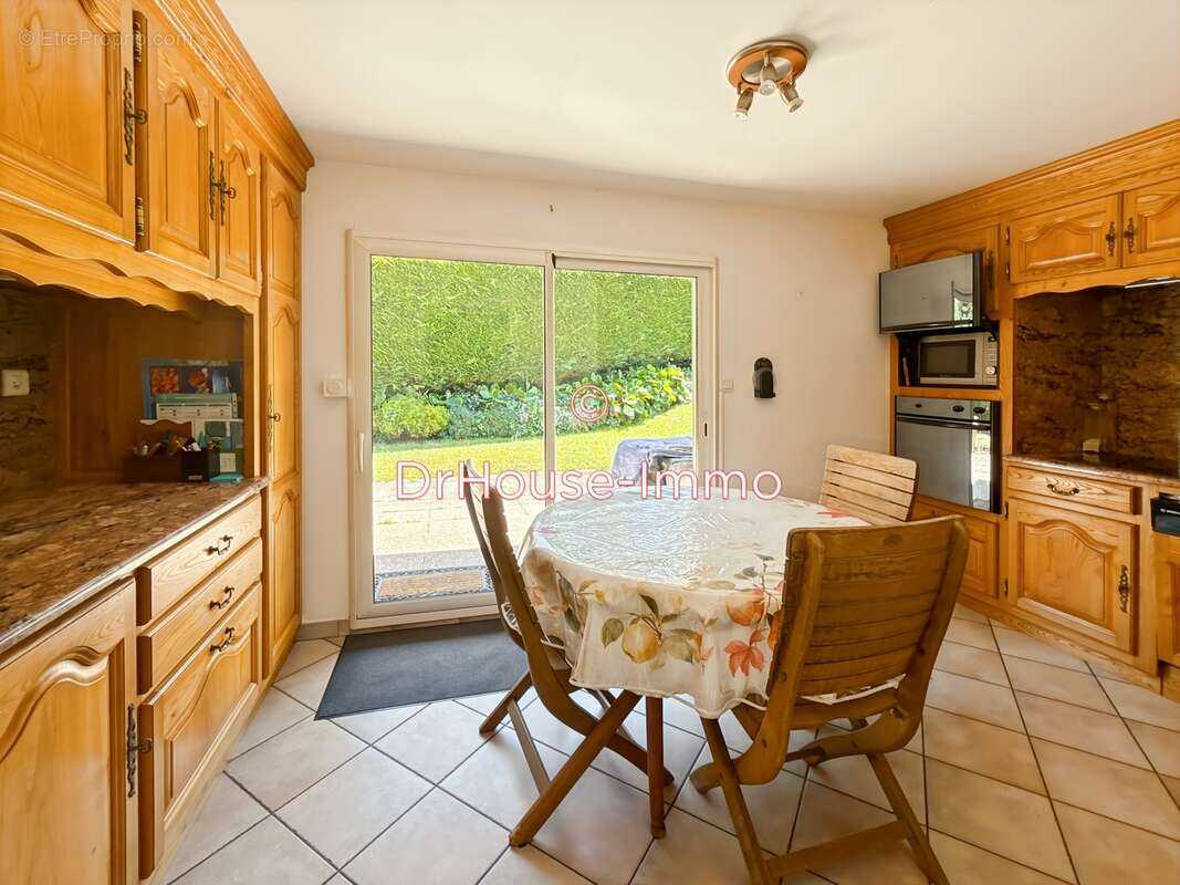 Maison à CIREY-LES-PONTAILLER