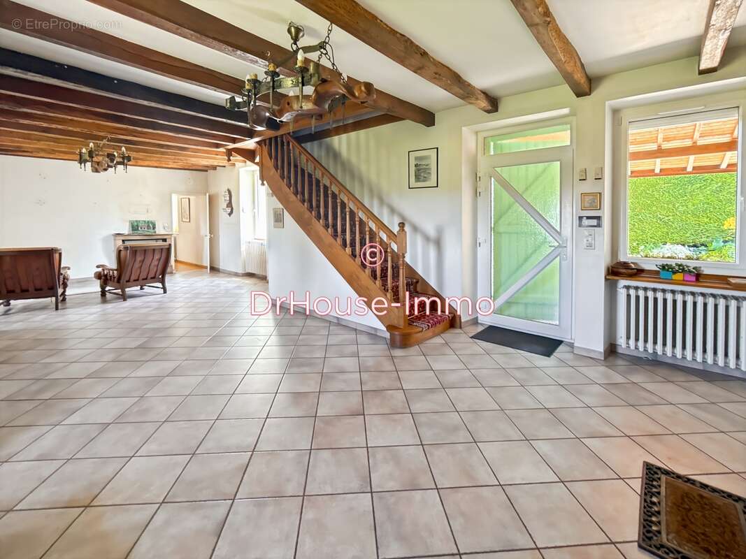 Maison à CIREY-LES-PONTAILLER