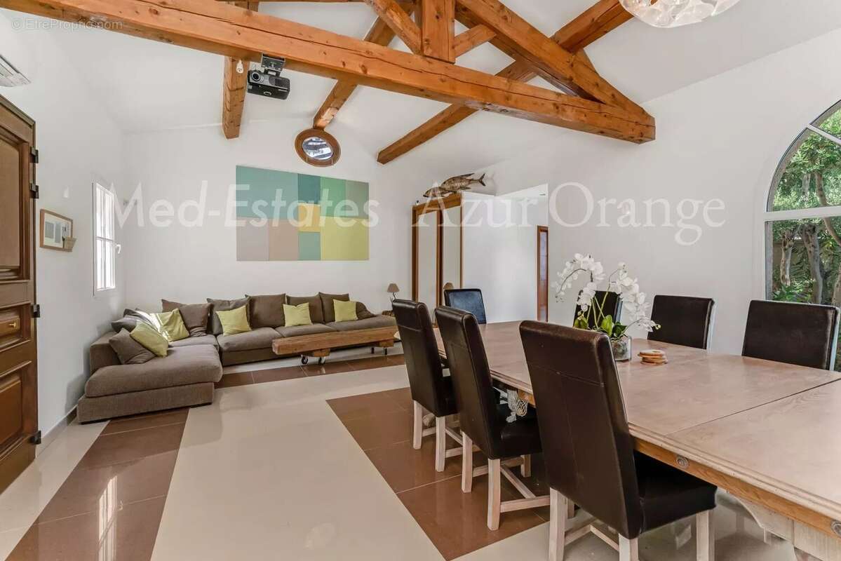 Maison à SAINTE-MAXIME