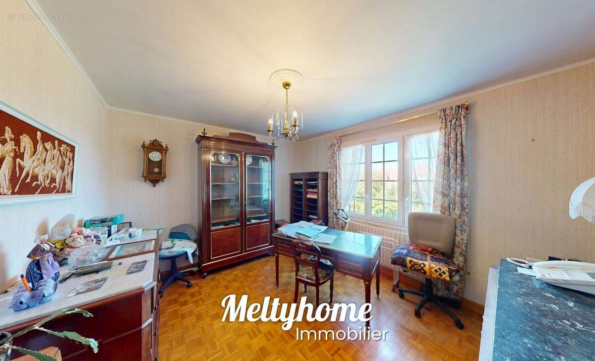 Maison à COLLEVILLE-MONTGOMERY