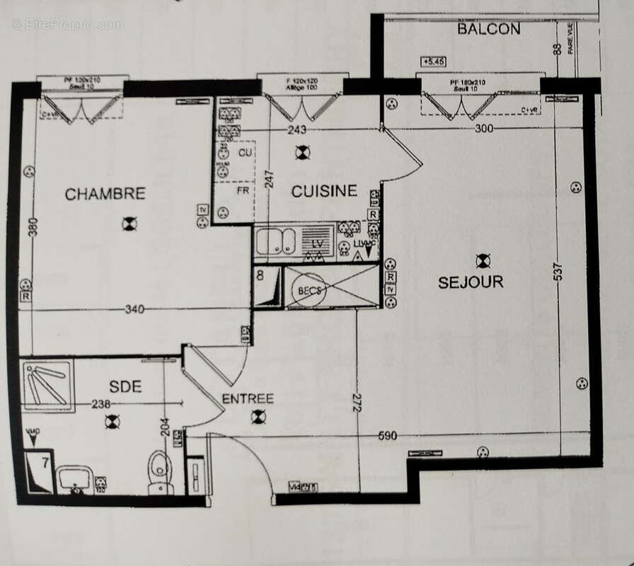 Appartement à SAINT-FARGEAU-PONTHIERRY
