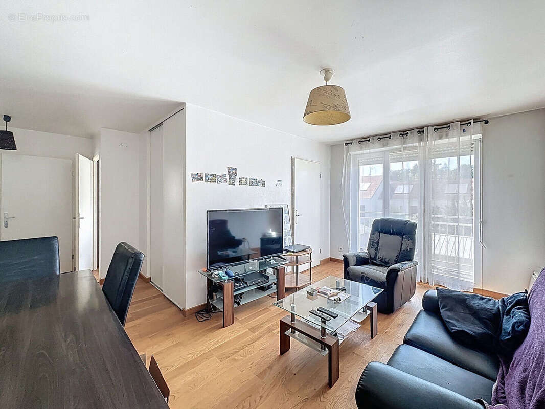 Appartement à SAINT-FARGEAU-PONTHIERRY