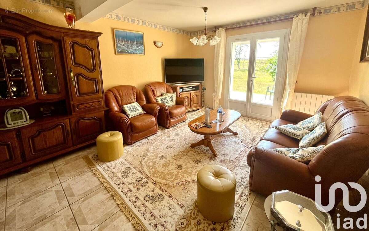 Photo 2 - Maison à SUBLIGNY