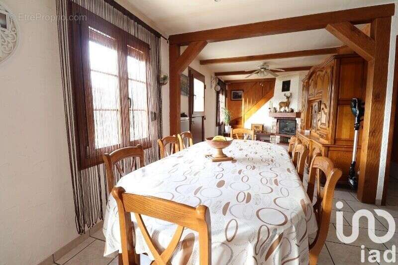 Photo 4 - Maison à LA COUR-MARIGNY