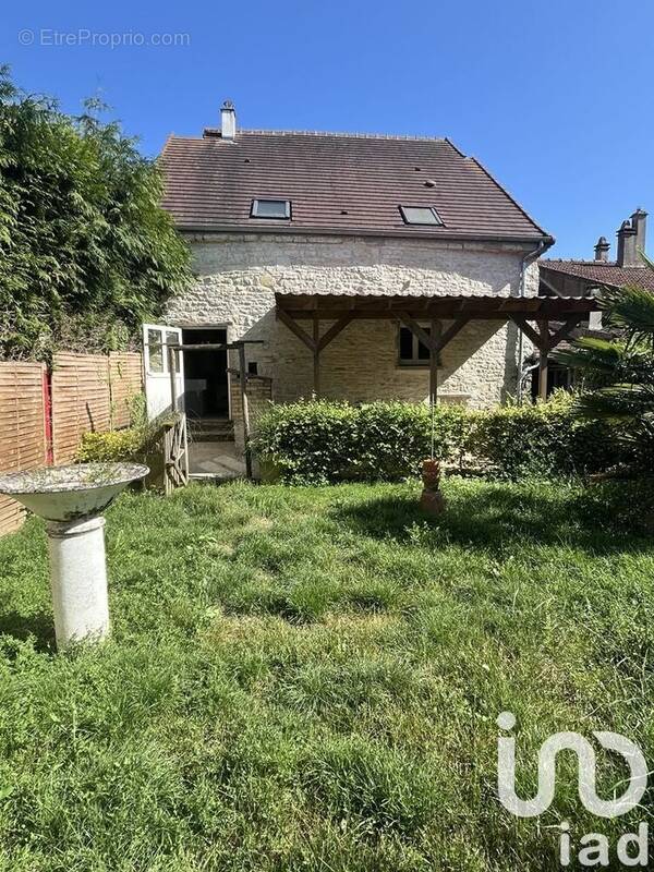 Photo 1 - Maison à TRUCY-SUR-YONNE