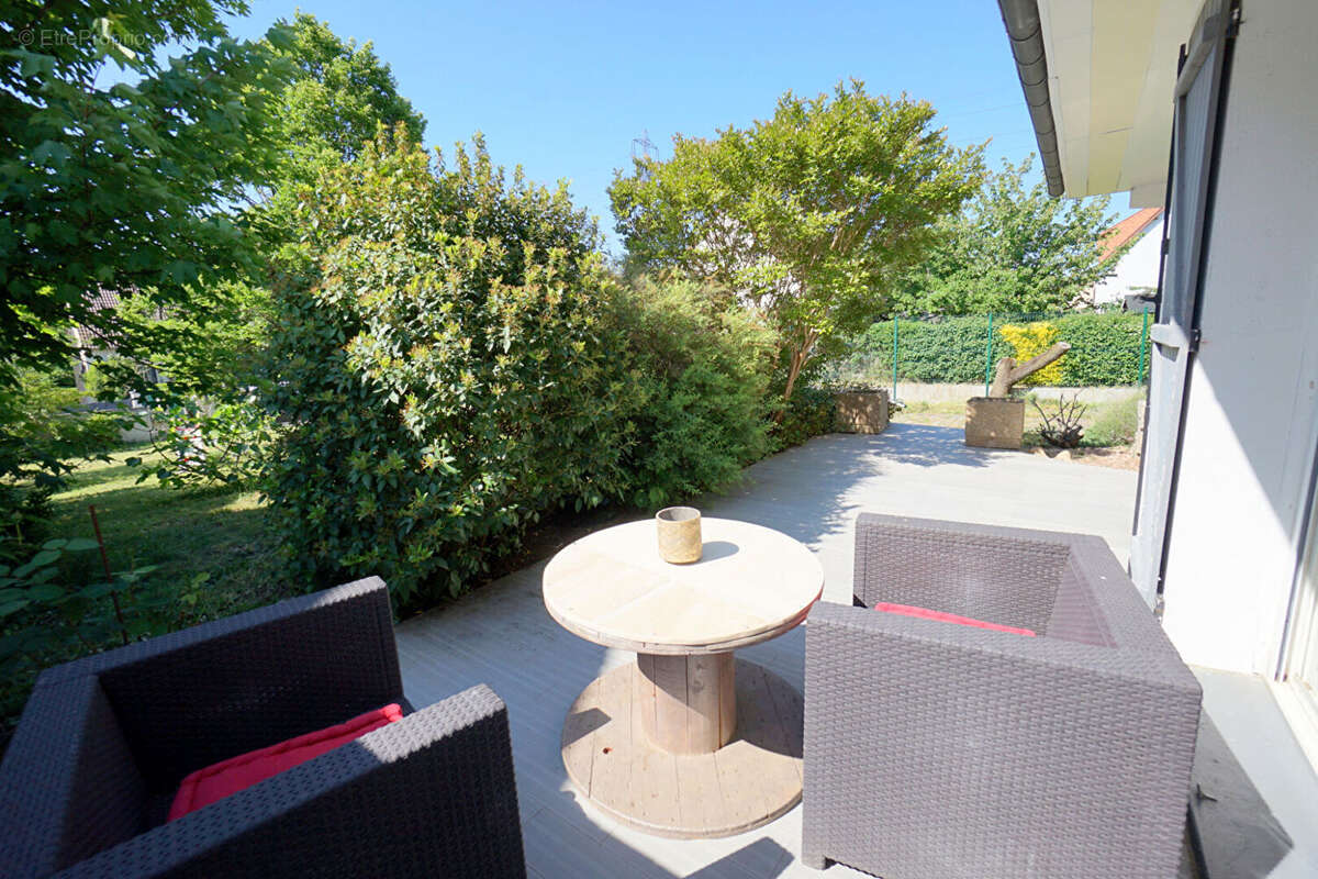 Maison à PORCHEVILLE