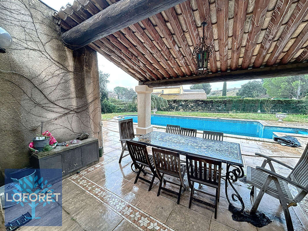 Maison à CAUMONT-SUR-DURANCE