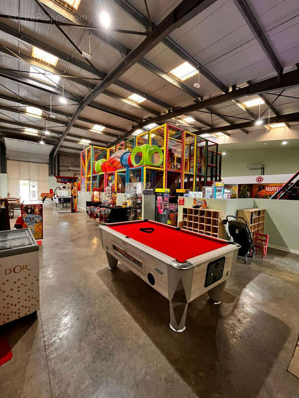 Commerce à LUCCIANA