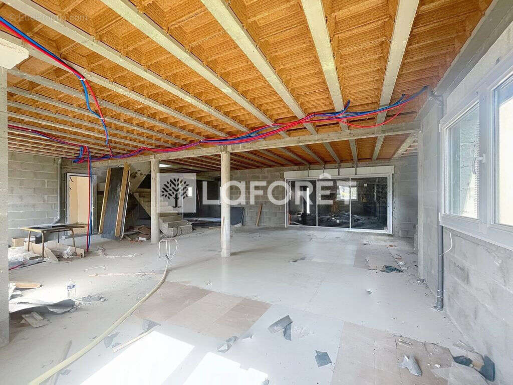 Maison à LA FERRIERE-AUX-ETANGS