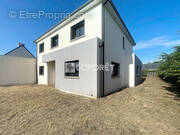 Maison à LA FERRIERE-AUX-ETANGS