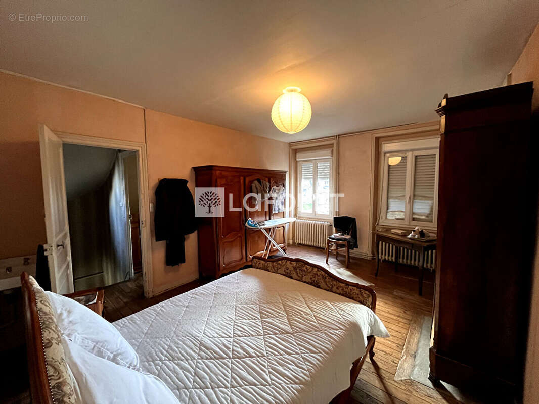 Maison à SAINT-GEORGES-DES-GROSEILLERS