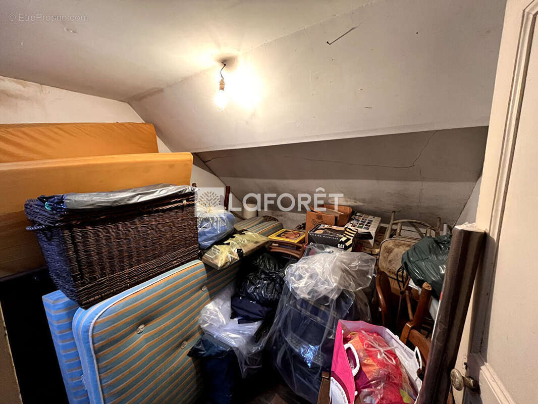 Maison à SAINT-GEORGES-DES-GROSEILLERS