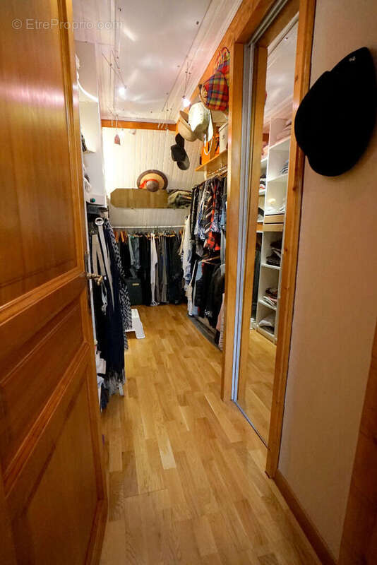 Maison à MEZIERES-SUR-SEINE