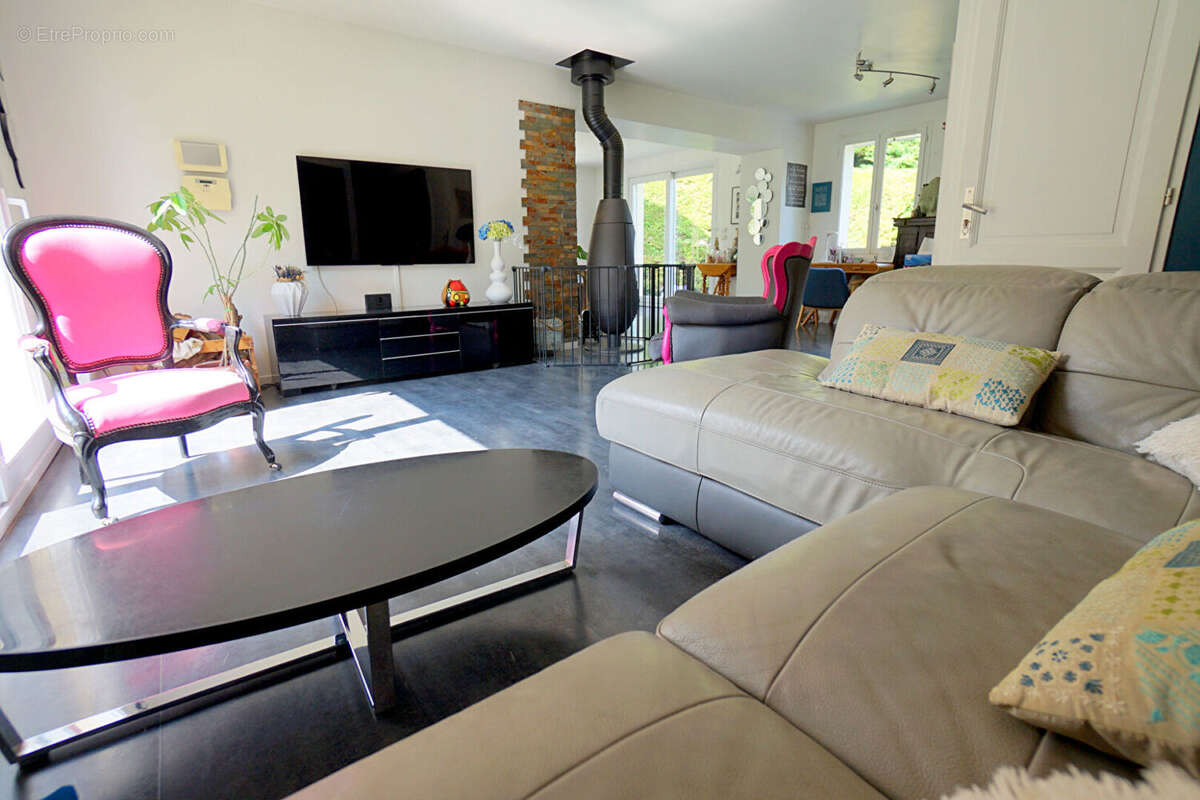 Maison à MEZIERES-SUR-SEINE