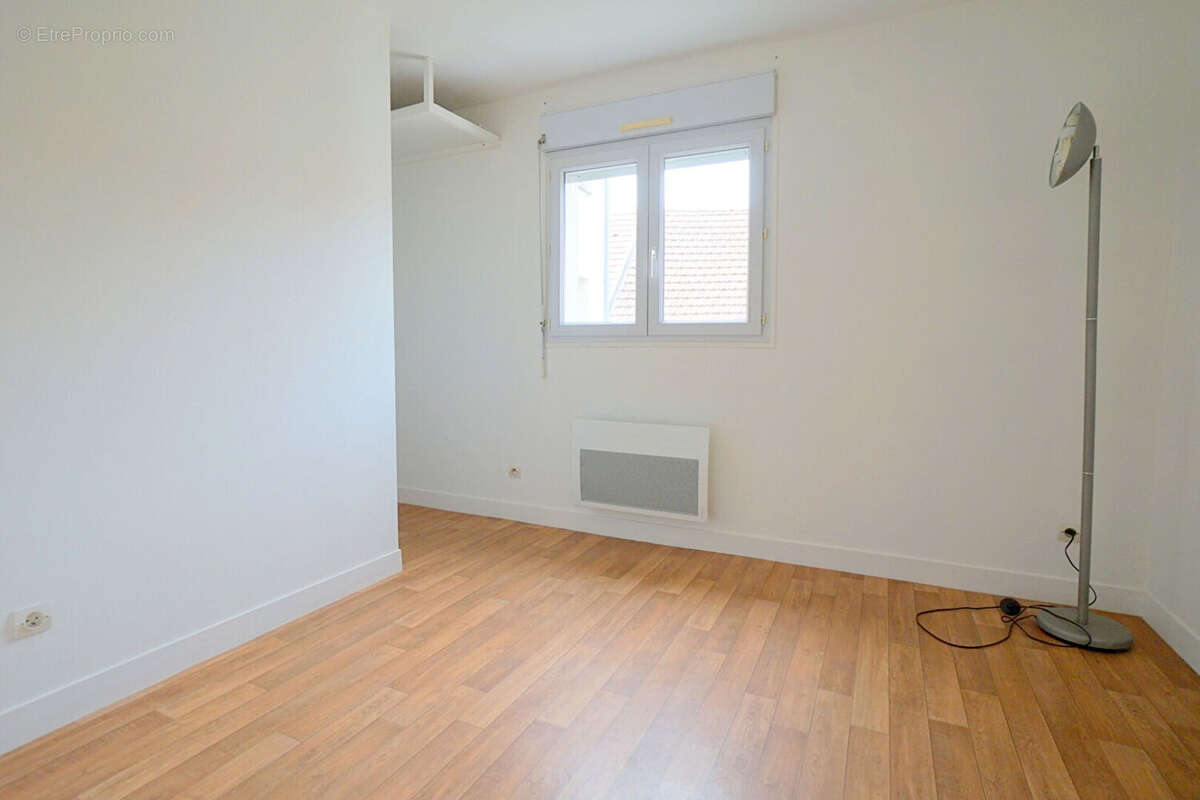 Appartement à EPONE