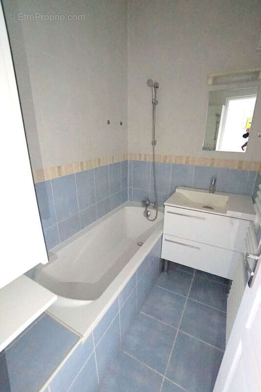 Appartement à EPONE