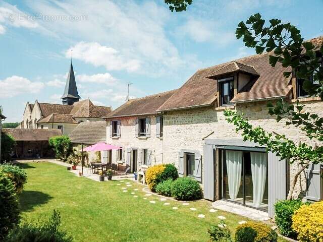 Maison à GOMMECOURT