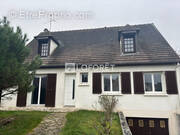 Maison à ORRY-LA-VILLE