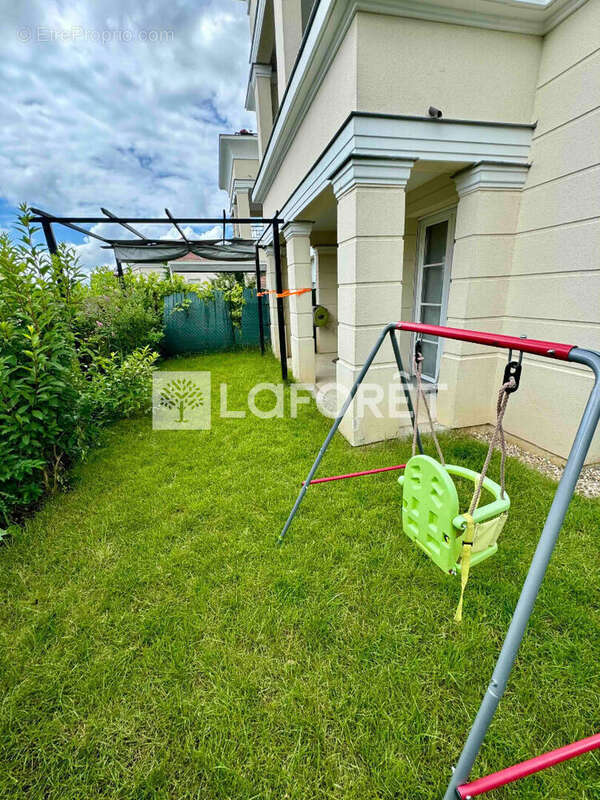 Appartement à PUISEUX-EN-FRANCE