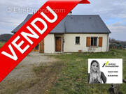 Maison à BEAUMONT-LA-RONCE