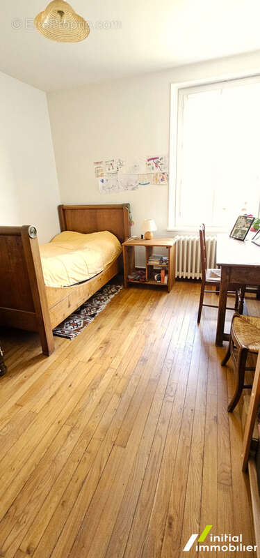 Maison à SAINT-AMAND-LONGPRE