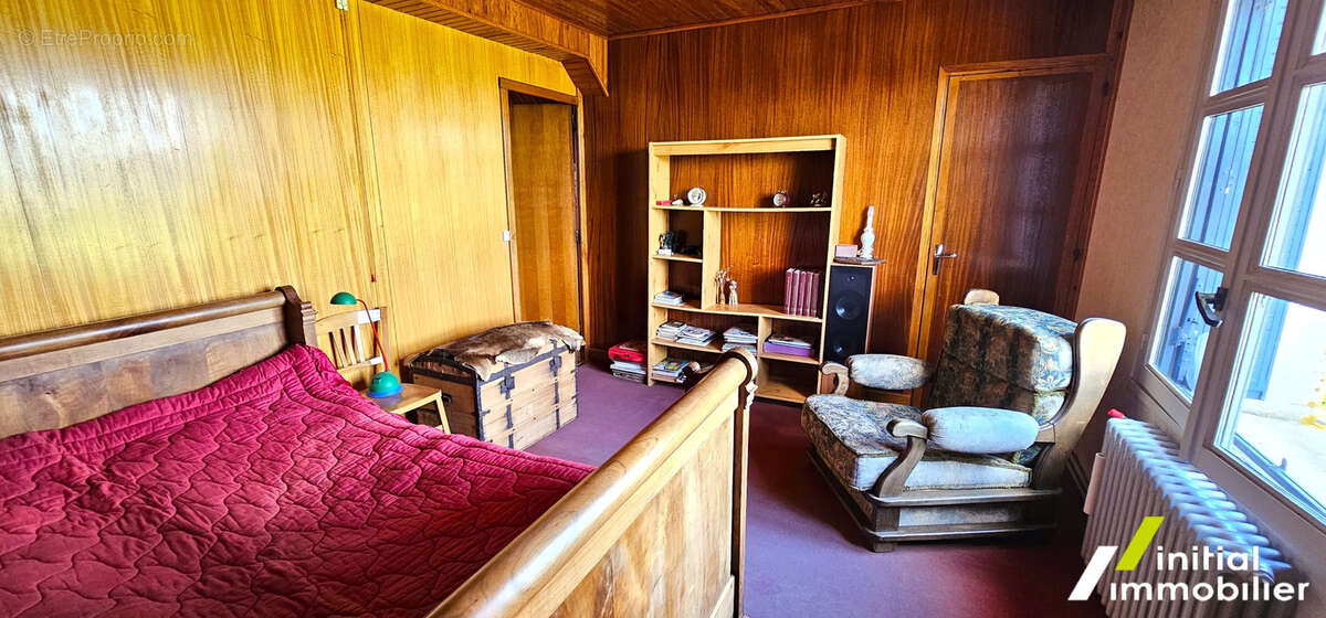 Maison à SAINT-AMAND-LONGPRE