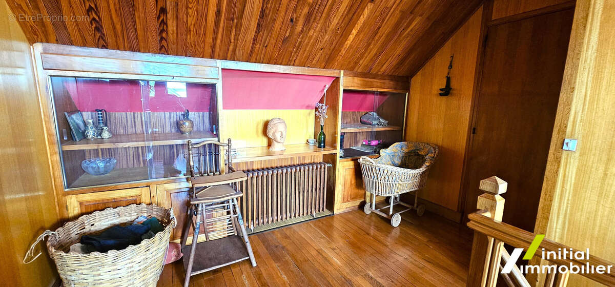 Maison à SAINT-AMAND-LONGPRE