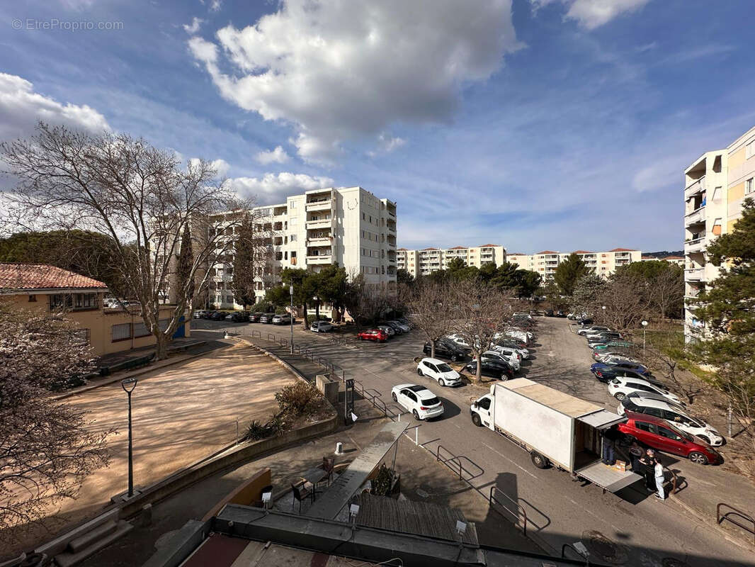 Commerce à AIX-EN-PROVENCE