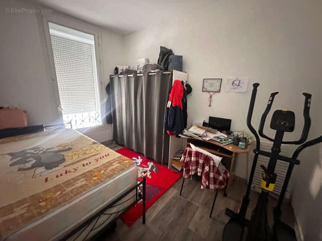 Appartement à MARSEILLE-9E