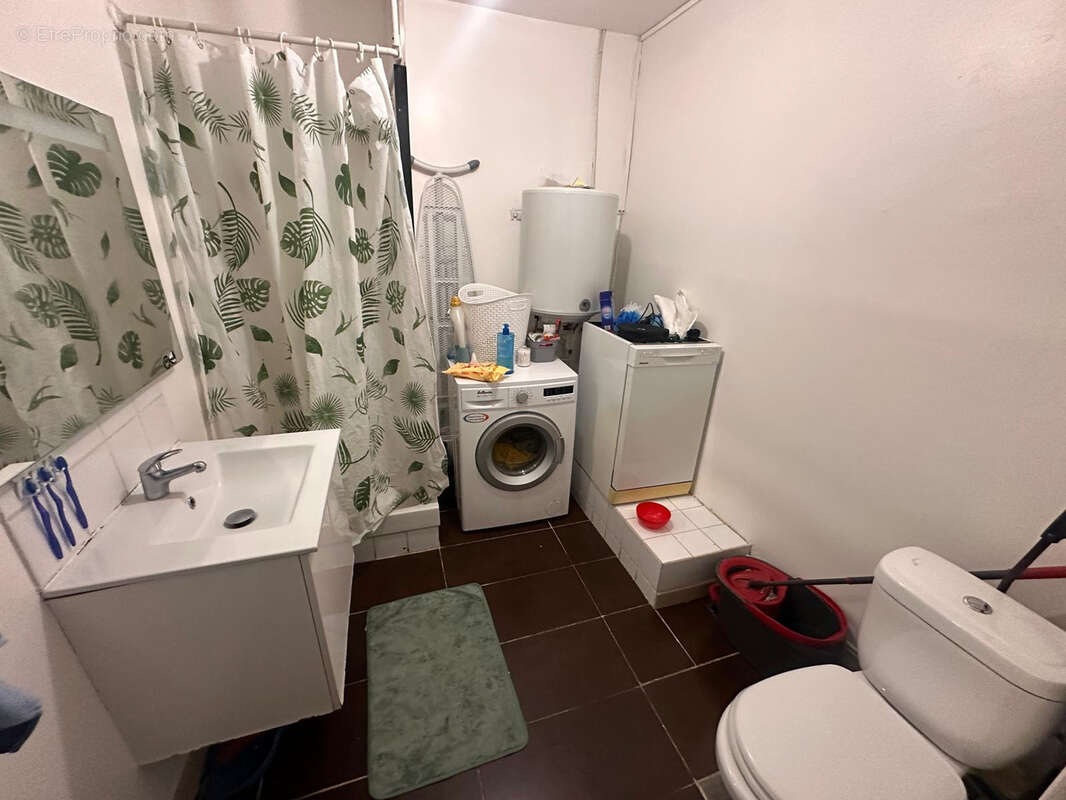 Appartement à MARSEILLE-9E
