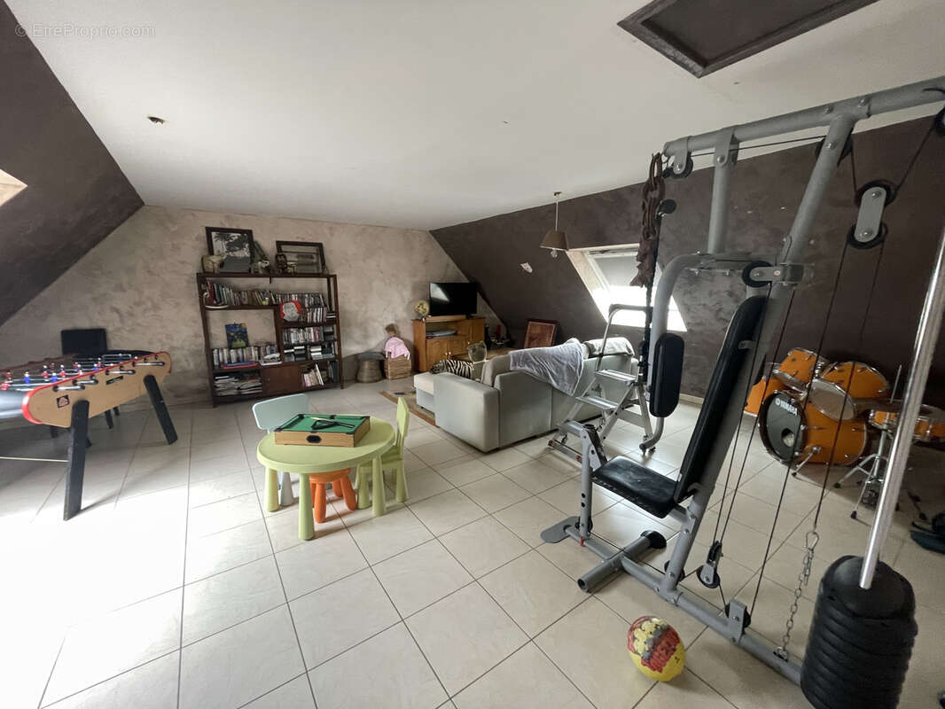 Maison à LE RELECQ-KERHUON